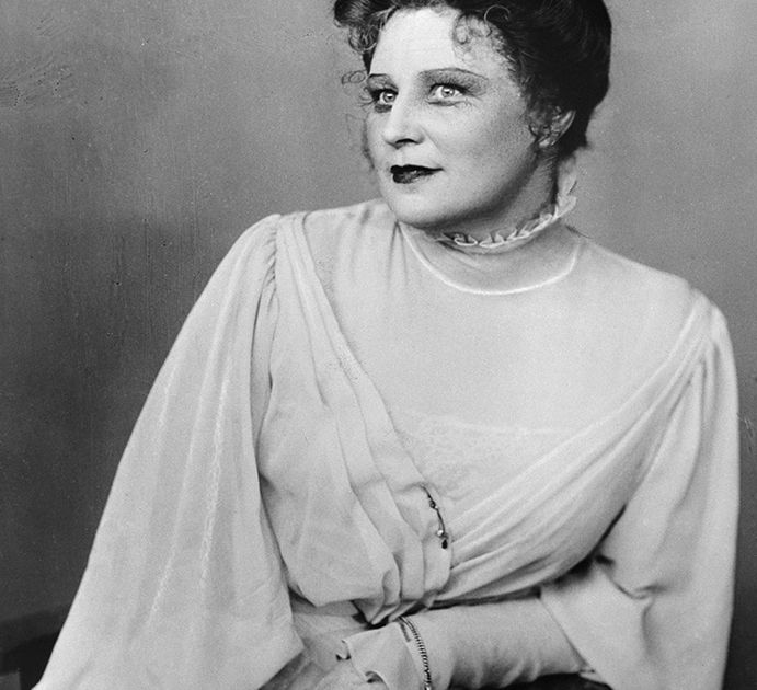 Тарасова Алла Константиновна. Большая российская энциклопедия