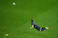 Робин ван Перси забивает гол головой сборной Испании на чемпионате мира по футболу. Стадион «Фонте-Нова», Сальвадор (Бразилия). 2014