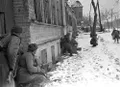 Советские войска ведут бой на улицах Ростова-на-Дону. Ноябрь 1941