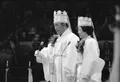 Преподобный Мун Сон Мён, глава Церкви Объединения,с супругой  Хан Хакча в Федеральном суде, США. 26 мая 1982