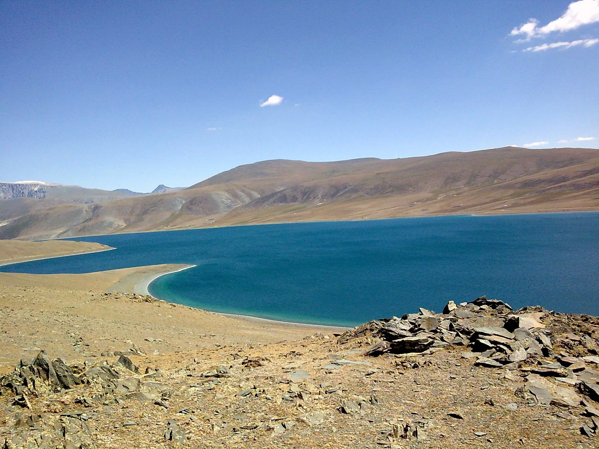 Котловина больших озер. Озеро Хара ус Нур. Хар ус нуур озеро. Озеро хар ус нуур Монголия. Озеро Хара ус Нур Монголия.