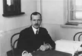 Николай Чистович в рабочем кабинете. 1913