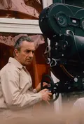 Микеланджело Антониони на съёмках фильма «Фотоувеличение». 1965