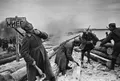 Даёшь Киев. Советские саперы наводят переправу через Днепр в ходе Киевской наступательной операции во время Великой Оте