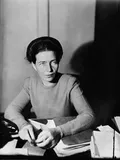 Симона де Бовуар. 1945.
