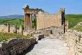 Руины храмов Юпитера, Юноны и Минервы. Капитолий, Дугга (Тунис)