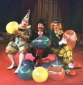 Анатолий Марчевский (крайний справа) в цирковом спектакле «Здравствуй, клоун!». 1979