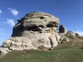 Останцовые формы в конгломератах верхней юры на горе Южная Демерджи (Республика Крым, Россия)