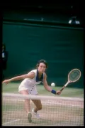 Мартина Навратилова во время матча. Уимблдонский турнир. 1978