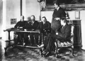 Совет народных уполномоченных: Филипп Шейдеман, Отто Ландсберг, Фридрих Эберт, Густав Носке, Рудольф Виссел. Начало 1919