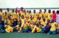 Сборная Камеруна по футболу празднует победу в Играх XXVII Олимпиады. 2000