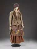 Модель одежды из коллекции Pirate («Пират»). Дизайнер Вивь­ен Вествуд. Осень/зима 1981–1982