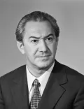 Аскар Кунаев. 1975