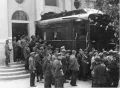 Изъятие из музея железнодорожного вагона маршала Фердинанда Фоша, в котором было подписано Компьенское перемирие в 1918, для подписания перемирия в 1940