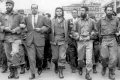 Фидель Кастро (слева) рядом с Освальдо Дортикосом и Че Геварой (в центре) на параде. Гавана (Куба). Март 1960