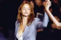 Стелла Маккартни на показе коллекции весна/лето 1999 модного дома Chloé
