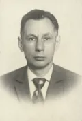 Олег Авен
