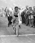 Итальянский велогонщик Фаусто Коппи – победитель «Джиро д’Италия» в генеральной классификации. 1952