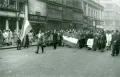 Демонстранты направляются к зданию парламента. Улица Надор, Будапешт. 25 октября 1956