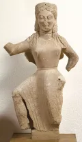 Акротерий. Ника Архерма с Делоса. Ок. 550 до н. э.