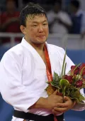 Найдангийн Тувшинбаяр с золотой олимпийской медалью. Пекин. 2008