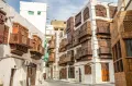 Исторический центр Джидды (Саудовская Аравия) с деревянными резными балконами машрабия