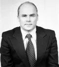 Сергей Ахманов