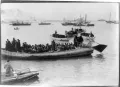 Японская эскадра и высадка японских войск в порту Чемульпо. 1904