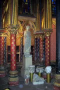 Статуя короля Франции Людовика IX. Капелла Сент-Шапель, Париж