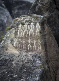 Петроглифы с изображением антропоморфных фигур. Кобустан
