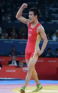 Мингиян Семёнов празднует победу в поединке за третье место на летних Олимпийских играх. Лондон. 2012