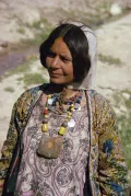 Кашкайцы. Женщина в традиционной одежде