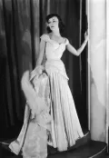Модель женской одежды. Дизайнер Нина Риччи. Ок. 1948