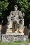 Памятник диакону Кореси в Брашове (Румыния)