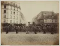 Баррикады на улицах Парижа. 18 марта 1871