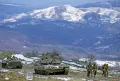 Колонна российской бронетехники на Северном Кавказе. Апрель 2000