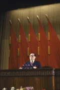 Генеральный секретарь ЦК КПК Цзян Цзэминь на открытии XIV съезда партии. Пекин. 12 октября 1992