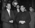 Генеральный секретарь ООН Даг Хаммаршёльд и премьер Государственного административного совета, министр иностранных дел КНР Чжоу Эньлай. 5 января 1955