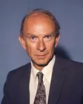 Питер Стросон. 1977