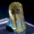 Золотисто-жёлтый кристалл гелиодора (вилаят Кунар, Афганистан)