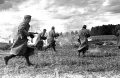 Советская пехота во время наступления юго-восточнее Мемеля. Осень 1944