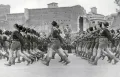 Члены детской фашистской организации проходят строем перед Бенито Муссолини. Рим. 1934