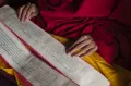 Том по буддийской логике из буддийского канона, монастырь Гонгчен, Деге, провинция Сычуань (Китай). 2010