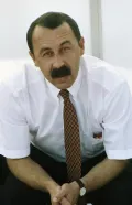 Главный тренер футбольного клуба «Спартак-Алания» Валерий Газзаев. 1995