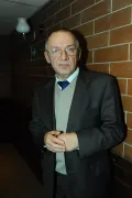 Сергей Арцибашев после окончания премьеры спектакля по пьесе А. Пудина «Рубеж». 2009