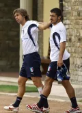 Андреа Пирло и Дженнаро Гаттузо во время тренировки. 2006