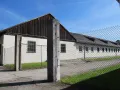 Реконструированные бараки концлагеря Дахау (Германия) 