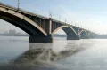 Коммунальный мост через реку Енисей. Красноярск