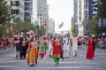 Канадцы южноазиатского происхождения на параде в честь Дня Канады