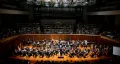 Китайский государственный симфонический оркестр выступает на церемонии закрытия 9-го Пекинского фестиваля современной музыки в Пекине